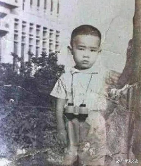 陈小春：塑造了经典韦小宝，又凭《古惑仔》影响了一代人丨老牌新番