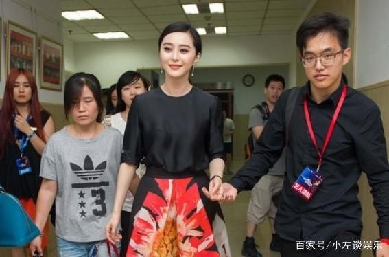 明星助理工资才3000块钱，为啥人人都抢着干？你不知道的3大好处