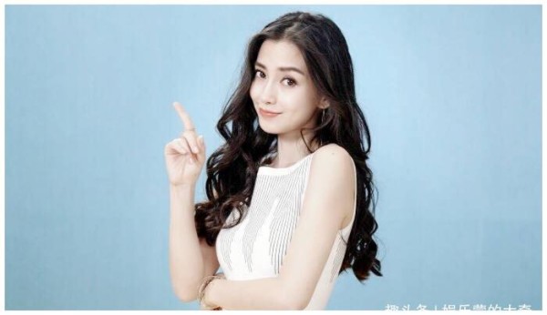 女艺人抖音粉数大揭秘，迪丽热巴拔得头筹，杨颖关晓彤紧随其后