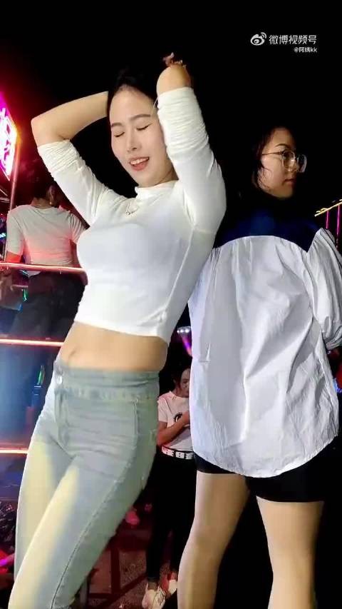 不怕少女勾人,就怕少妇勾魂
