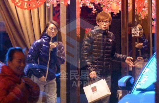 童星出道的5位明星，座驾一个比一个豪华，他却败光家产流落街头