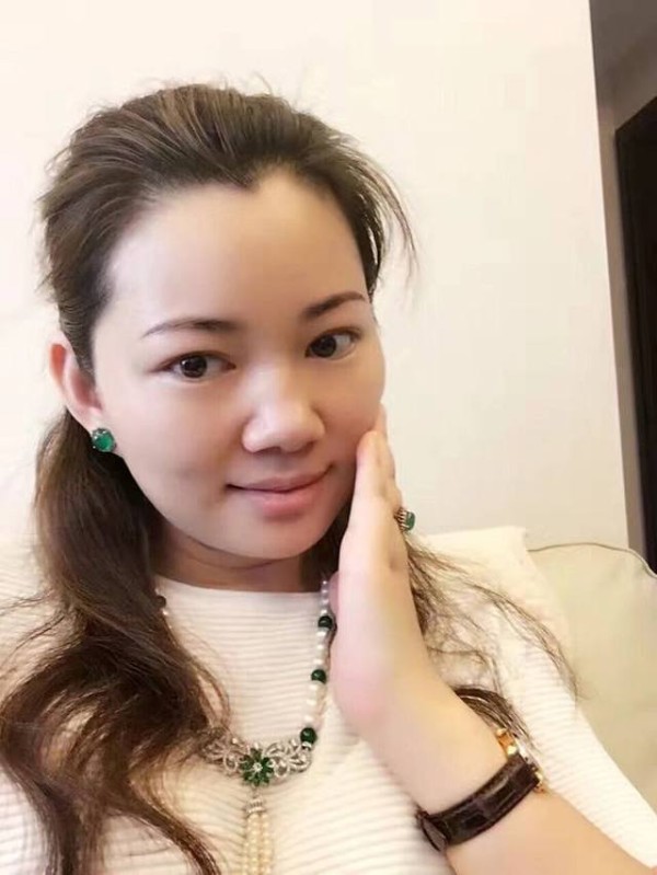 枫之吻 属于女孩子之间的小秘密