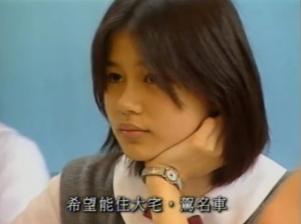 女明星清纯校服Look大盘点