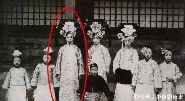 文绣与溥仪离婚后，得到的5万元是如何花的？能看出文绣的为人
