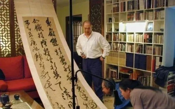 冯小刚、张铁林...看明星大腕怎样玩转收藏