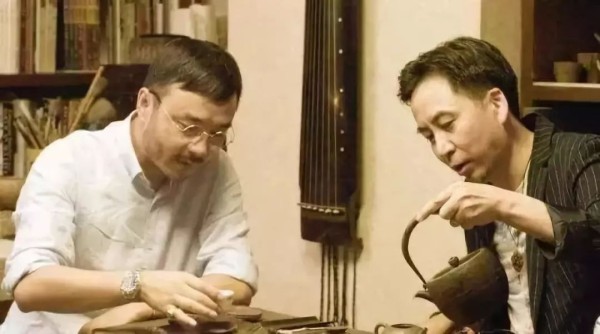 冯小刚、张铁林...看明星大腕怎样玩转收藏