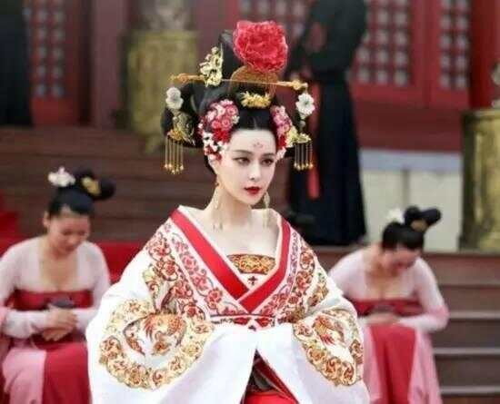 如何做产品营销 先看明星怎么炒作自己的