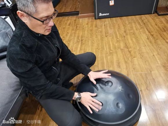 【图片】台湾金牌音乐制作人包小柏老师与空谷手碟【打击乐吧】