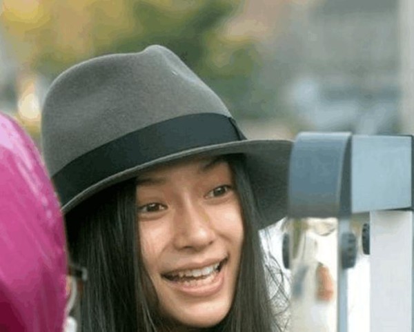 其实女明星的私人时间, 这才是她们在机场的真实样子!