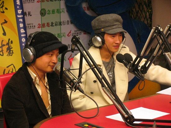 海鸣威熊汝霖