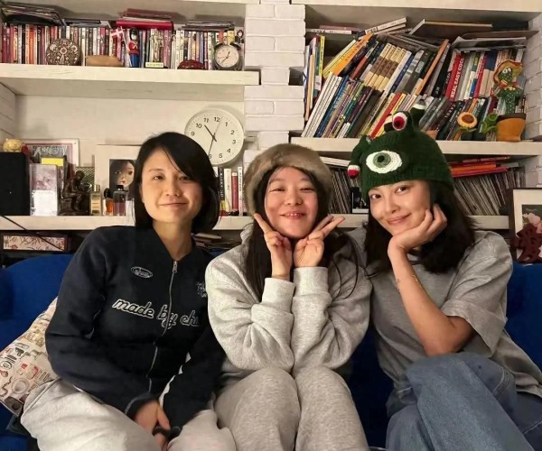 郭麒麟张子贤聚会真情流露，明星也需要朋友，私生活该如何尊重？