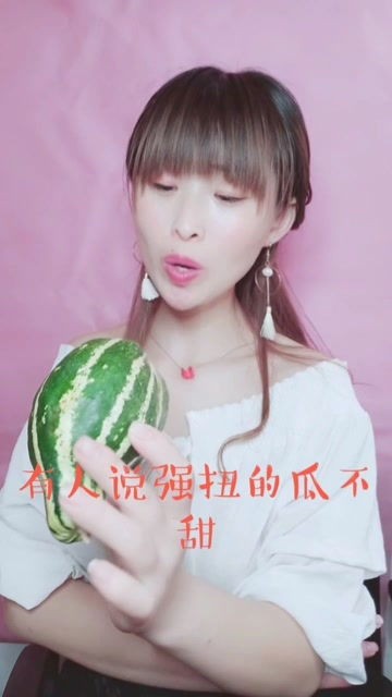 娱乐吃瓜酱本人,揭秘娱乐圈幕后故事，带你领略明星幕后生活