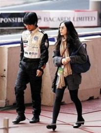 娱乐圈甜蜜气氛升温盘点明星们的另一半(组图)
