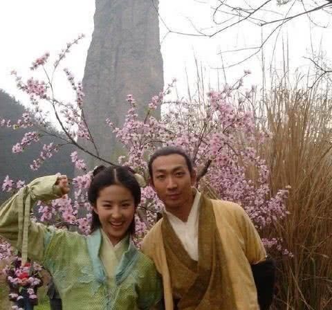 刘亦菲多年前拍仙剑花絮，离开十级美颜后，还是你的天仙姐姐吗？