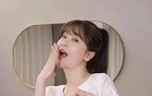 不得不说左小青身材样貌真好，快50了还有少女感，真绝