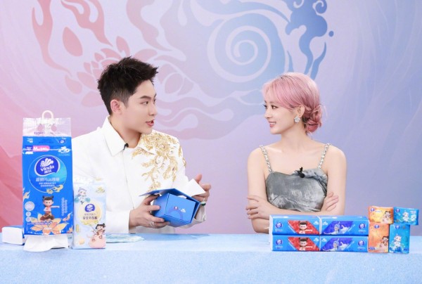 [赵丽颖][新闻]250605 赵丽颖合作伙伴分享合作经历与感受,感恩同伴间友谊长存——本命星新闻