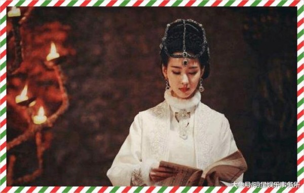 “小耳朵”陈都灵神似刘诗诗! 网友: 姑娘想要美千万不要笑