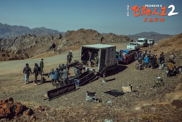 《飞驰人生2》发布“飞驰吧！团魂”幕后特辑 46部门千人团队齐心打造震撼视听