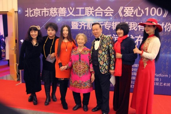 导演林钲峰完美落幕齐航新专辑《我有话对你说》新闻发布会