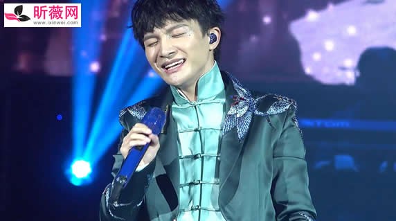 周深的歌曲全部歌曲：周深是男的还是女的及个人资料简介