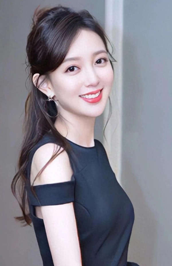 汪小敏：人美歌甜