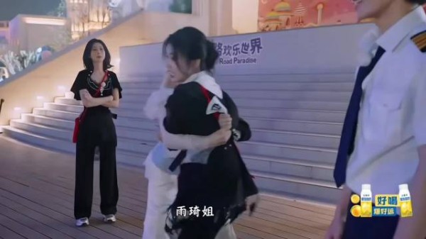 给你个机会 跟我合作 哇张机长✈️好带感