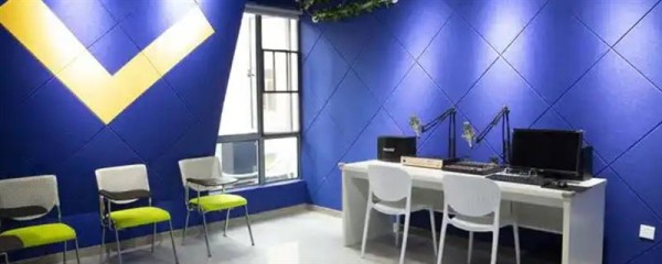 全球有什么知名的主持人，何炅、刘在石等人物有很高的知名度