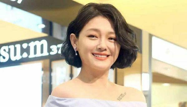汪小菲自曝与大S初遇，全靠微博私信成功恋爱，还得托安以轩的福