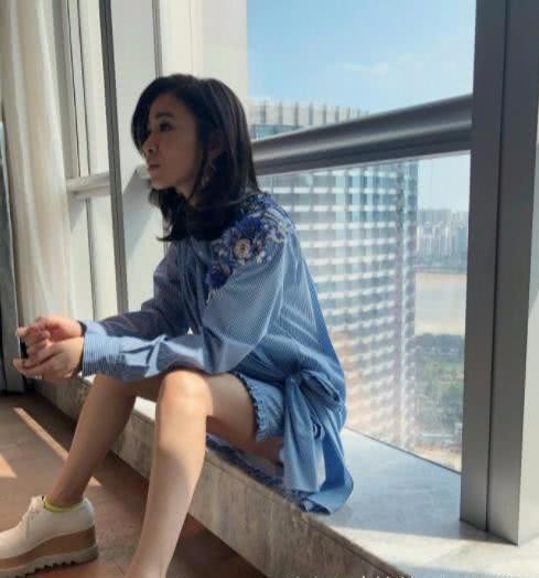 娱乐圈里面大龄剩女女明星，年龄都四十岁以上，一个更比一个美！