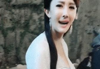 出道13年成“烂片”女王，如今过气成网红，耍大牌遭炮轰