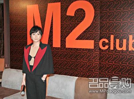 刘嘉玲力图诠释两家不同的酒吧风格