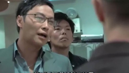 社会我辉哥,霸气十足,一个眼神就令对方胆怯三分