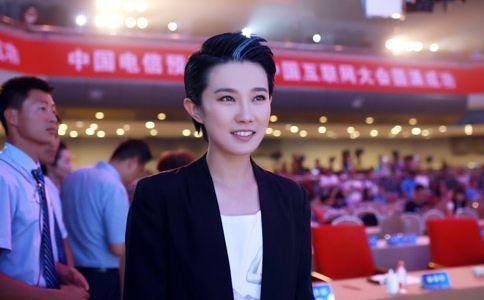 香港明星吐槽内地综艺：你有什么资格评价我，不打你就不错了