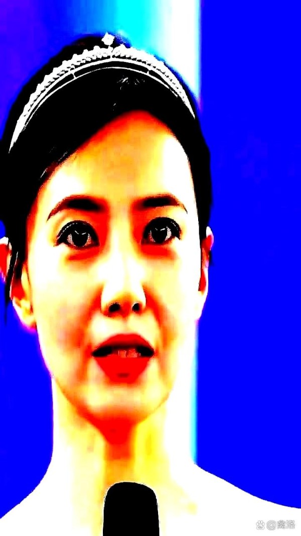 娱乐圈绯闻：一场永不落幕的荒诞剧 那...@禽洛的动态