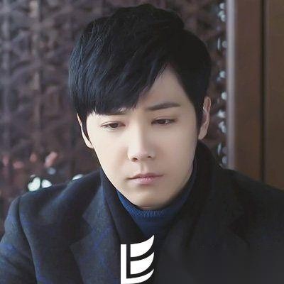 揭秘男神李弘基的家庭背景 舅舅陪伴其一路成长