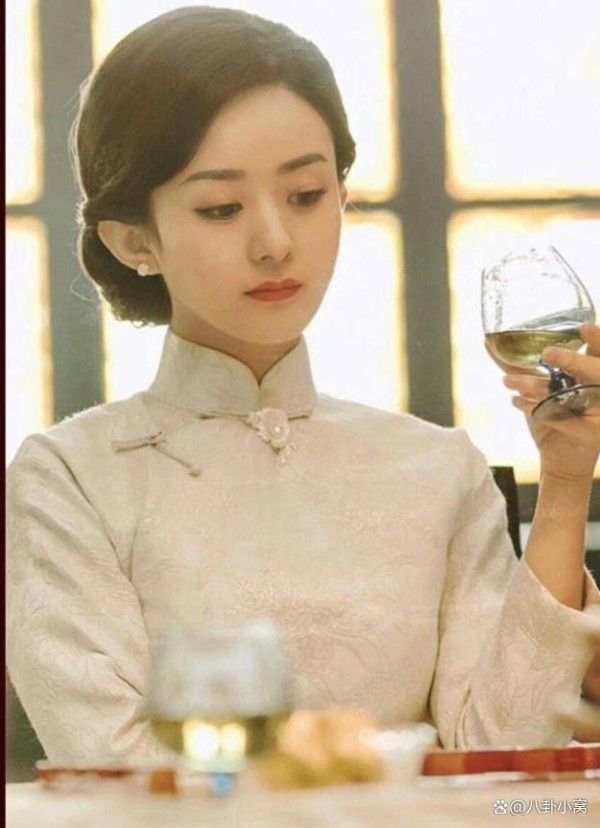 易烊千玺赵丽颖杨幂酱园弄台词 民国女性觉醒之声