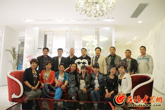 明星是这样炼成的！网友探秘“大上海”实景基地