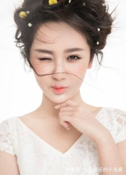 杨紫耿直拒绝《我就是演员》邀请，网友：这回答我是服气的