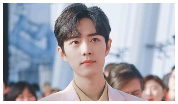 年度艺人涨粉榜：肖战李现王一博占据前三，女星冠军意料之中