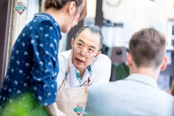 飞行嘉宾关联性、话题性、平台性显著，综艺最大变量如何变增量！