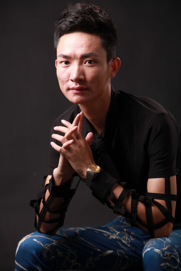 刘信远.jpg