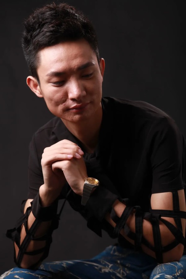 刘信远1.jpg