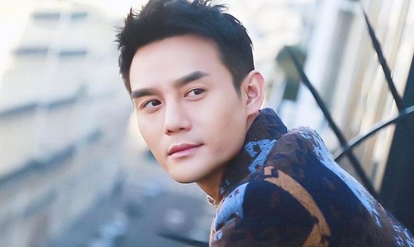 演员王凯的奋斗历程，以及他走红后的两段绯闻