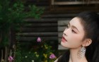 林允骑马造型曝光：产后状态成焦点，静待美好回归