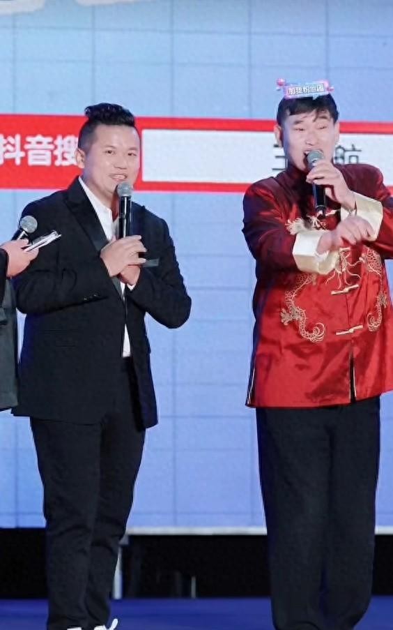 王启航杭州举办群星演唱会，大衣哥朱之文现场助阵！网红齐聚