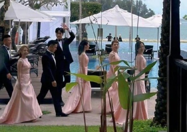 陈乔恩婚礼敬茶房曝光，明道发文梦回王子变青蛙，陈乔恩问红包呢