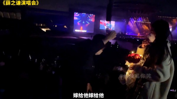 盘点演唱会现场求婚，这应该就是最浪漫的求婚了吧