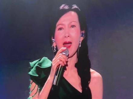 年仅十七的章鱼汤登场,青姨果然美艳动人