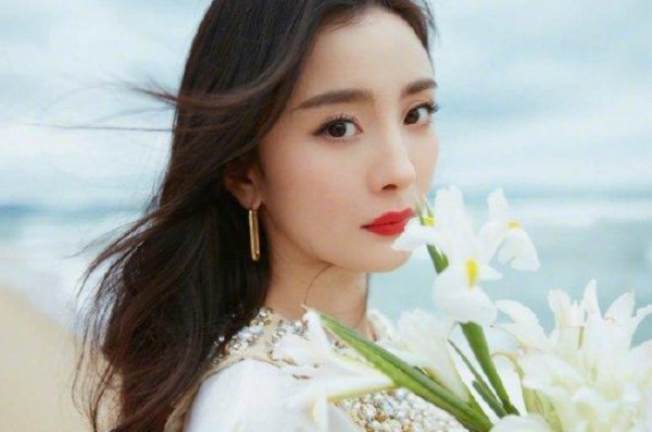 中国十大高人气女明星排行榜