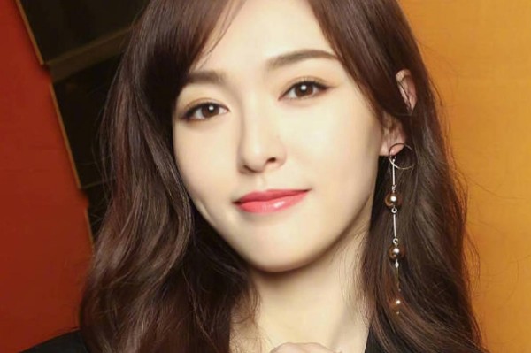 中国十大高人气女明星排行榜